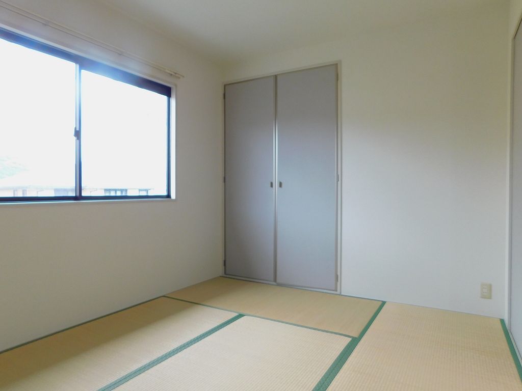 ソレアードTR G棟 DSCN0023