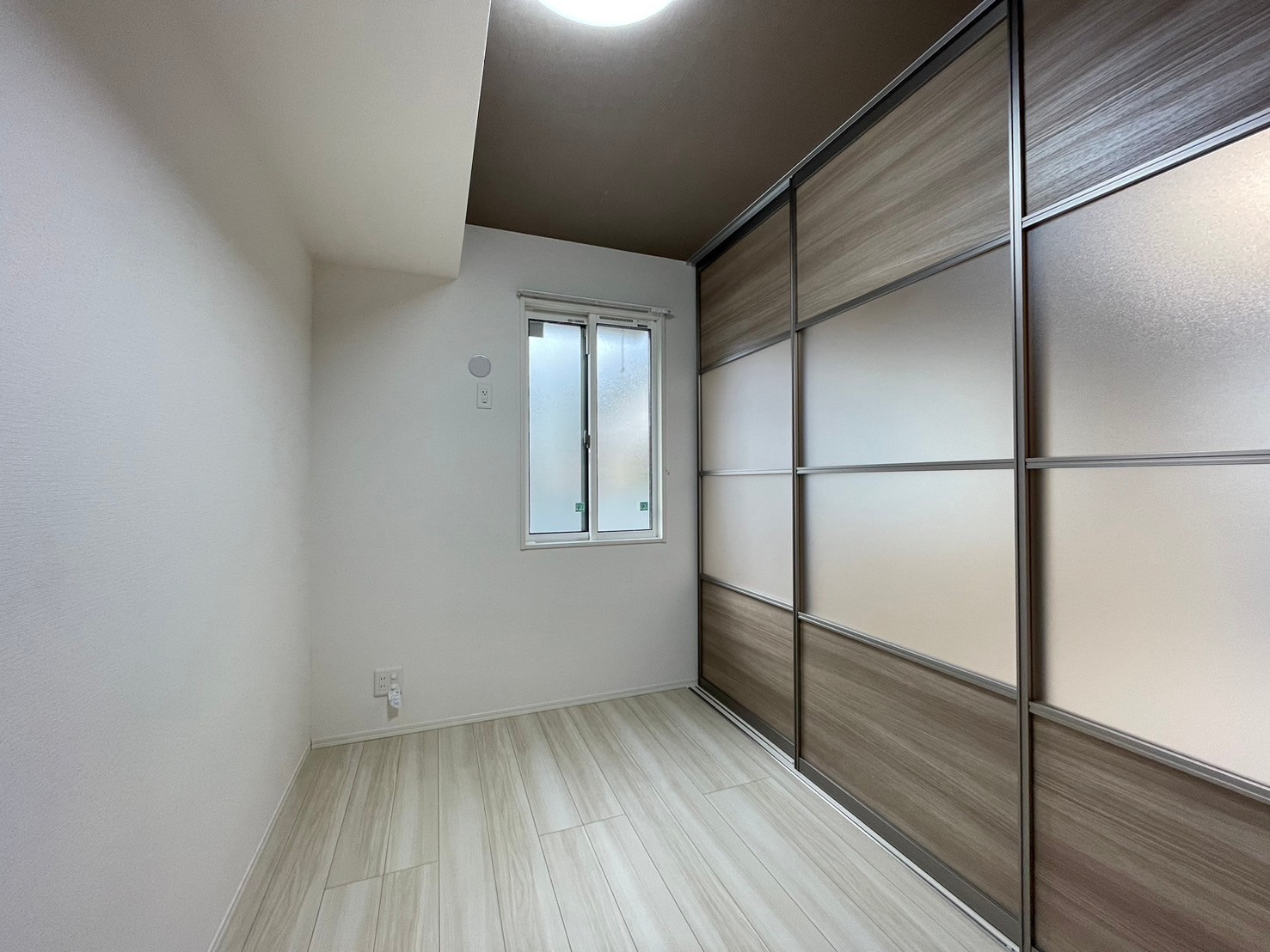 KURASU+ LINE_ALBUM_KURASU+ 105_241209_32