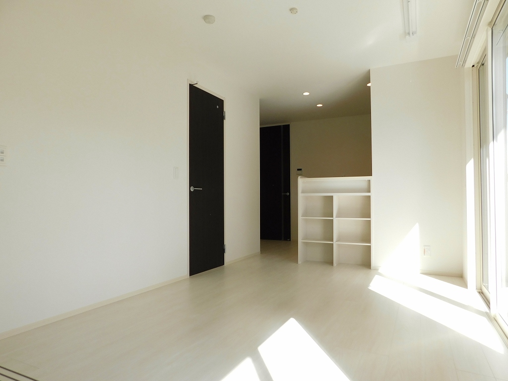 Ｓｕｎ　Ｌｉｇｈｔ s-174