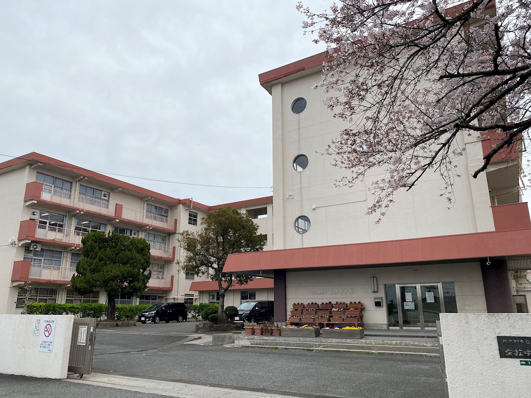 北方ハヤシビルⅡ 中学校