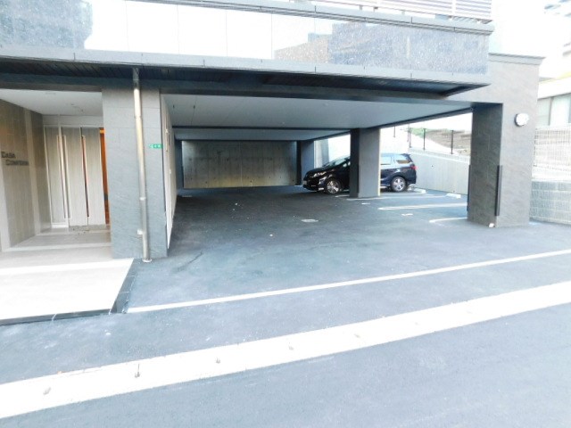 Casa・Conforia（カーサ・コンフォリア） 駐車場