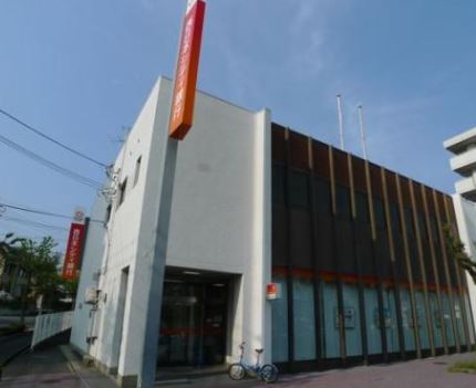 コンプレート千代ヶ崎 銀行