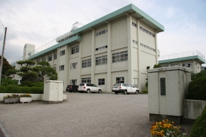 プリメーラ藤原 中学校
