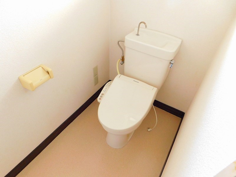 グローヴ行橋C棟 トイレ