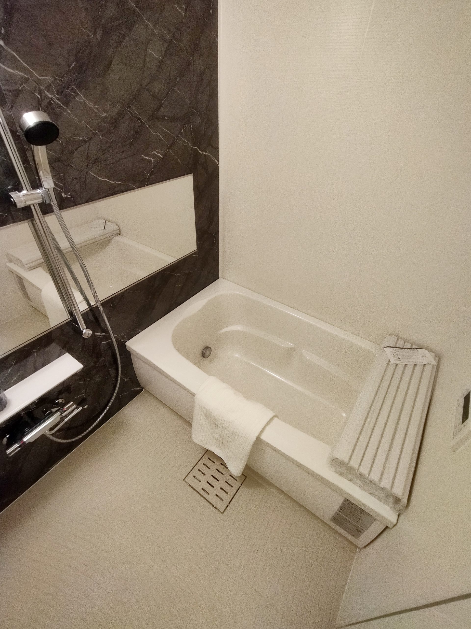 コンプレート水巻 浴室
