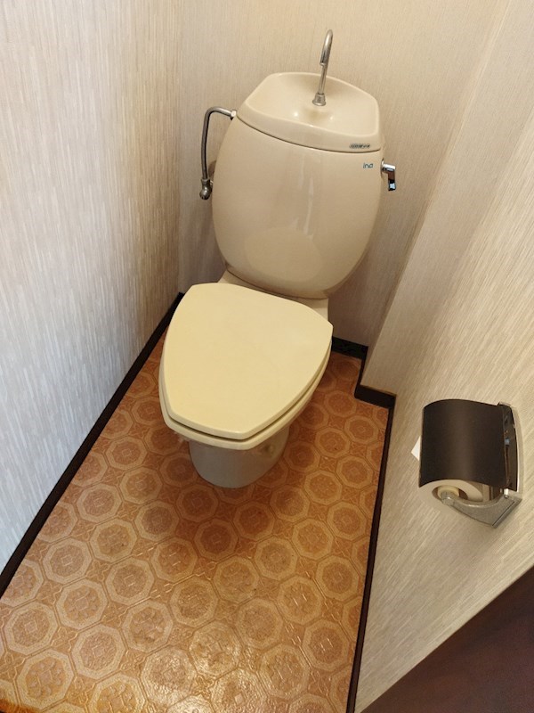 コーポひまわり トイレ
