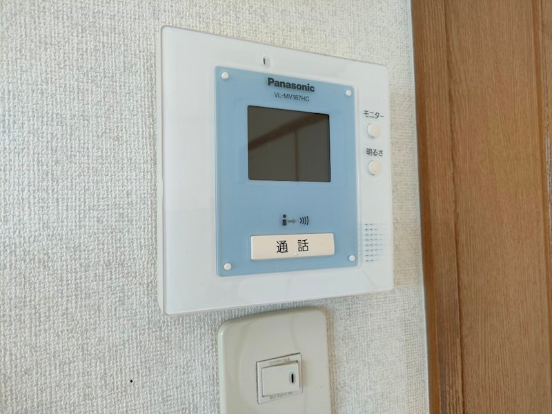 プチメゾン石坪町 インターホン
