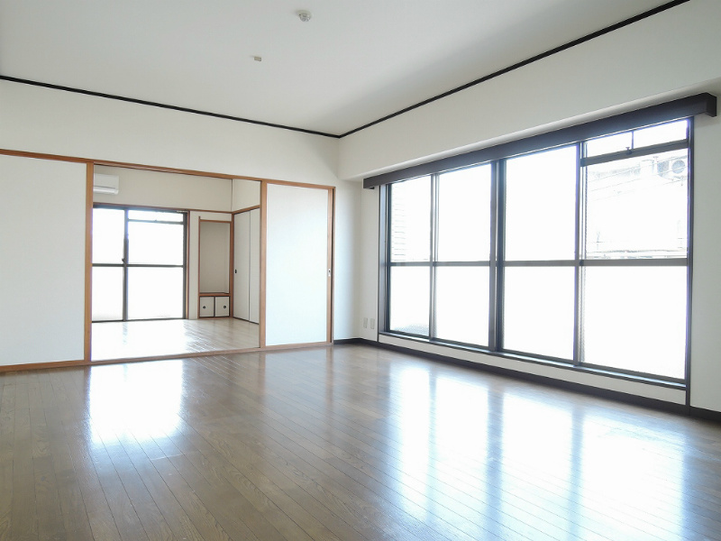 プレアール古船場町 リビング