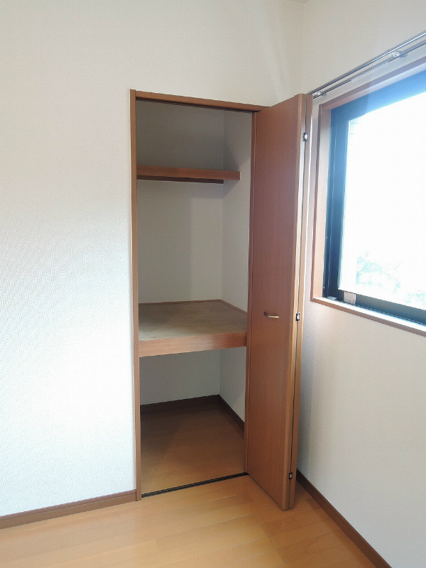 シャトーＫ葛原 収納