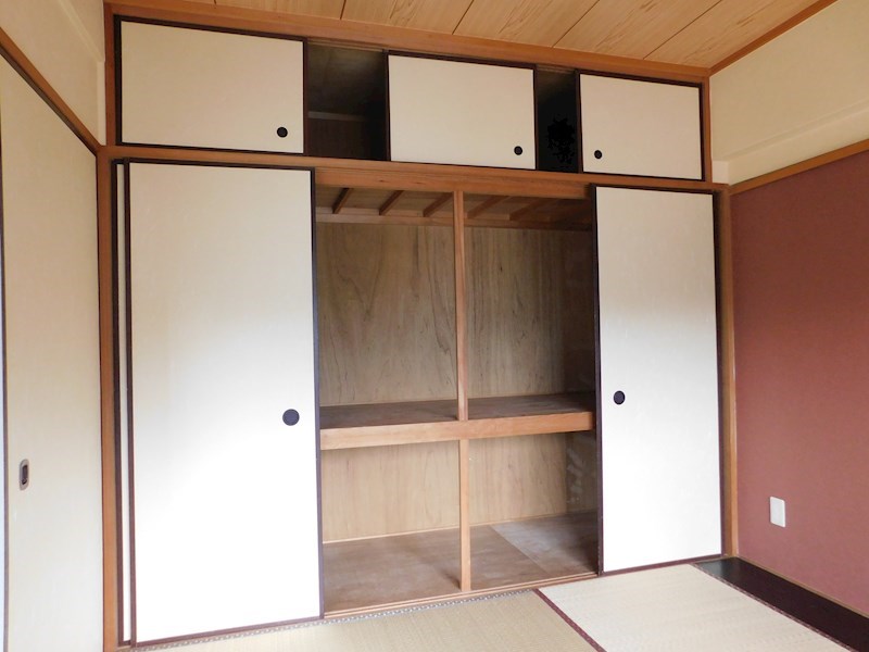 メゾンドプラム嵐山 収納
