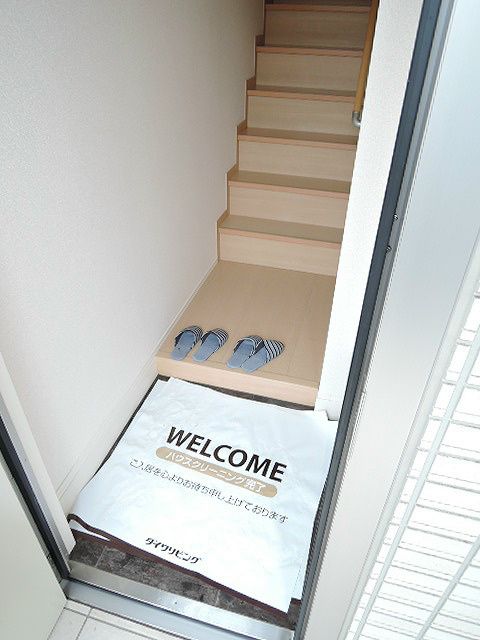メルヴェーユ下城野 玄関