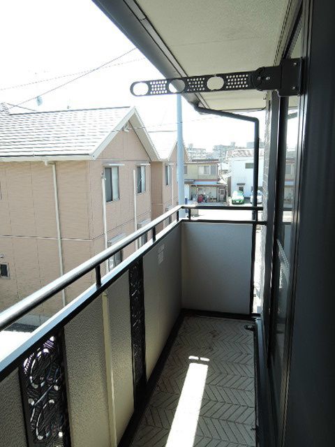 グランドゥールA棟 ベランダ