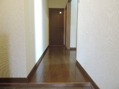 アリーバ小倉 玄関