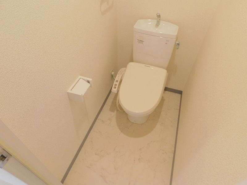 ソレアード苅田 トイレ