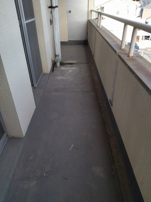 森田第一マンション ベランダ