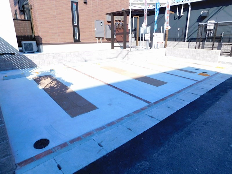 D-room片野新町 駐車場