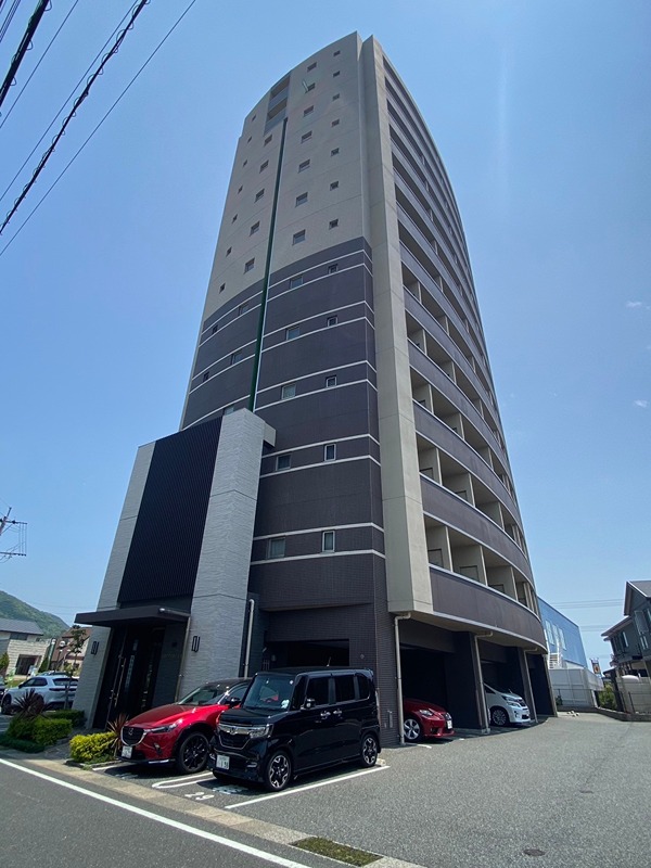 ラフィーネ上葛原 外観