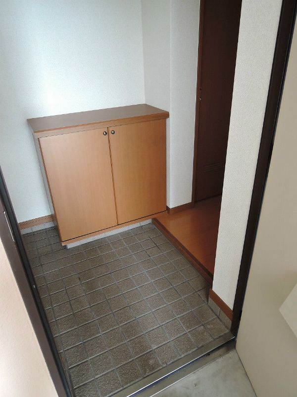 シャトーＫ葛原 玄関