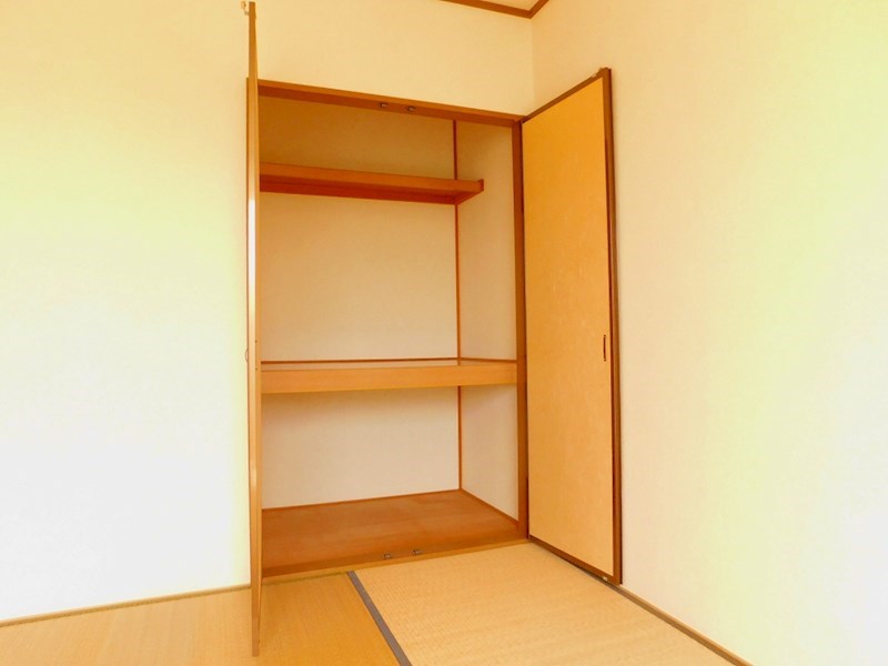 セジュール高松 収納
