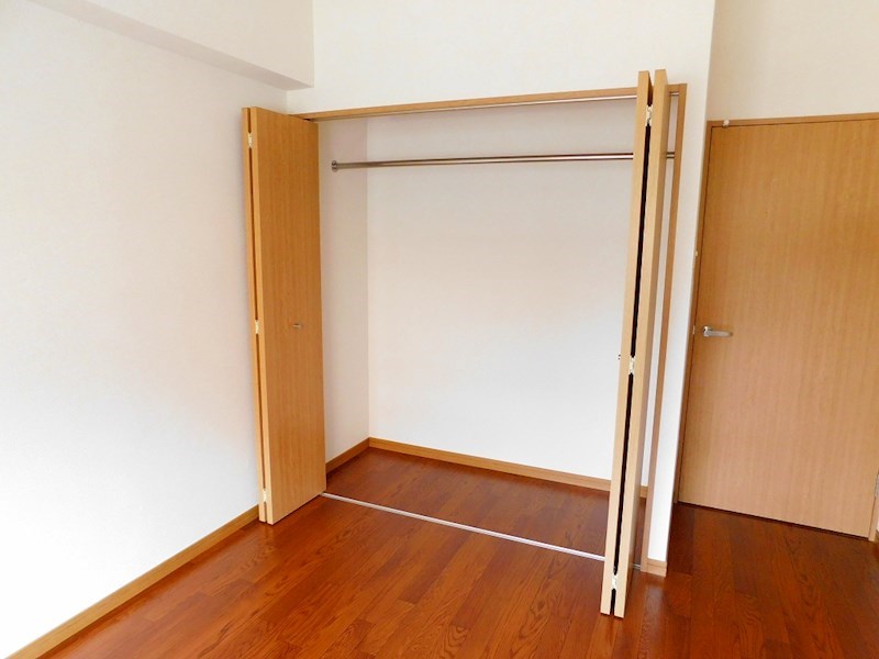 ウェルス嵐山 収納
