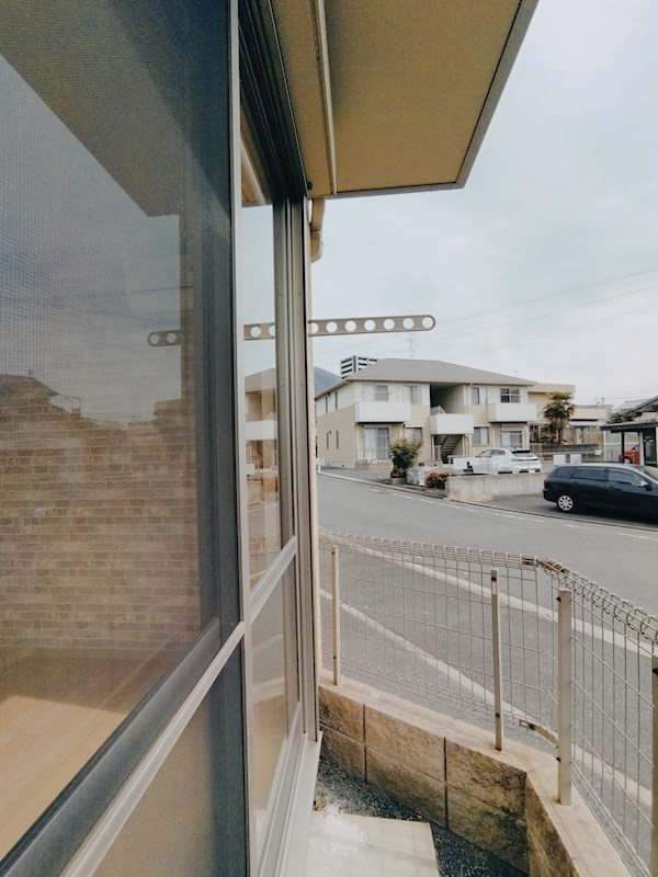 エクレールメゾン湯川 ベランダ