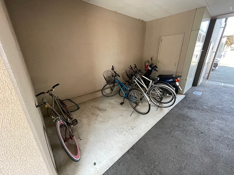 malvarosa 駐車場