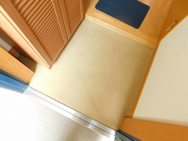 グッドシティ下富野 玄関