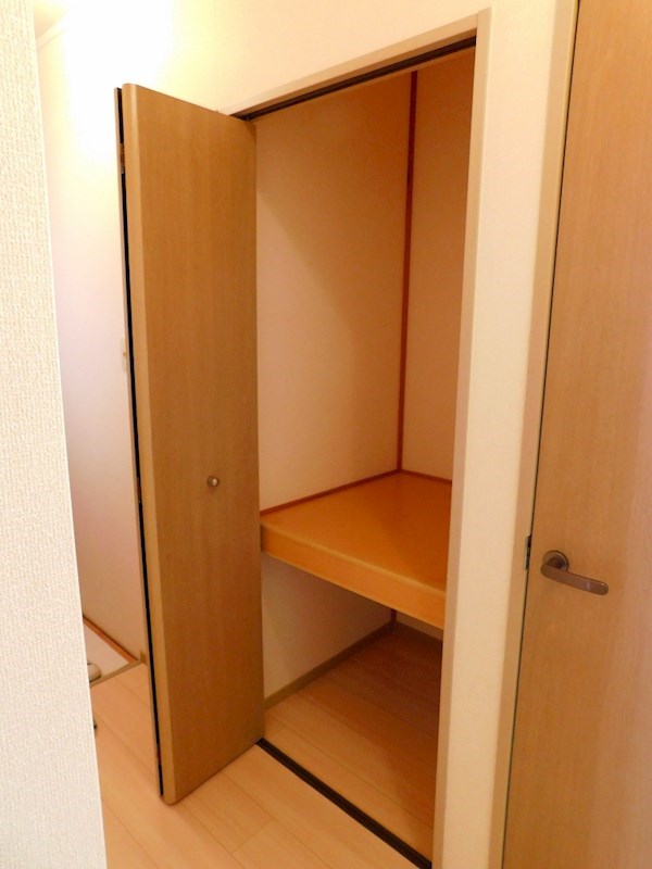 クレール長尾 収納