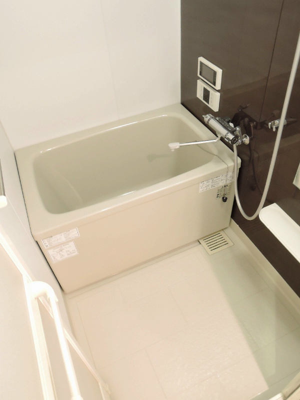 THE SQUARE Suite Residence バス・シャワールーム