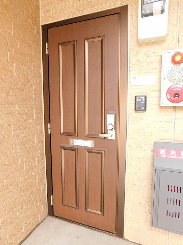 サンクラーズメゾン　A棟 玄関