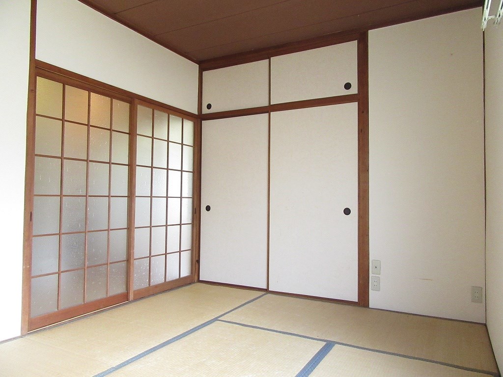 太陽マンション ベッドルーム