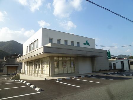 アムールスリーライト観音坂B棟 JA北九朽網支店