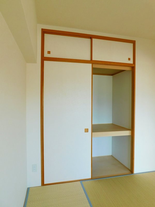 シャトレ大手町Ｎ棟 収納