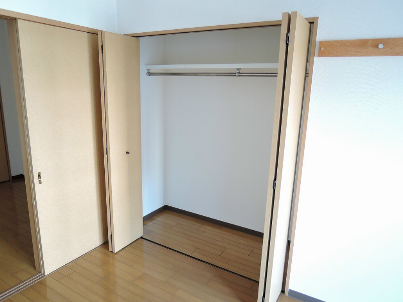 中津口センタービル 収納
