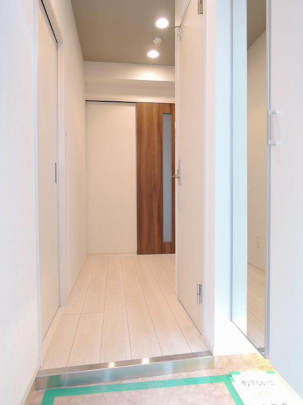 ERIOS COURT 香春口 玄関
