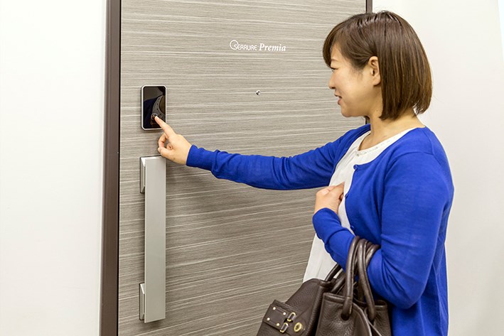 コンプレート古船場～MALTIVA～ スマホが鍵になるスマートフォン仕様、持っているだけで解錠できるスマートキー仕様なので、便利で安心！