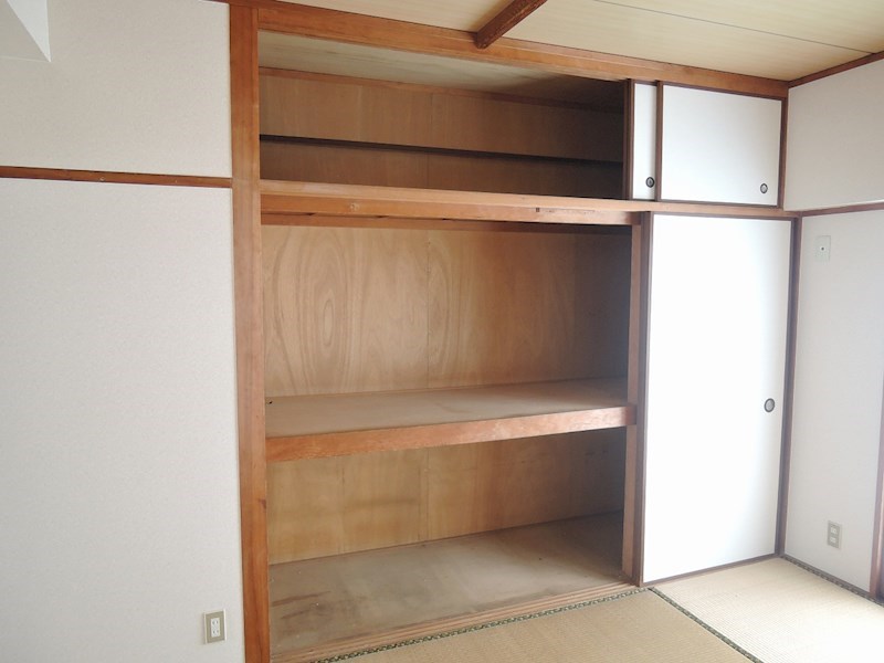 井堀南団地4棟 収納