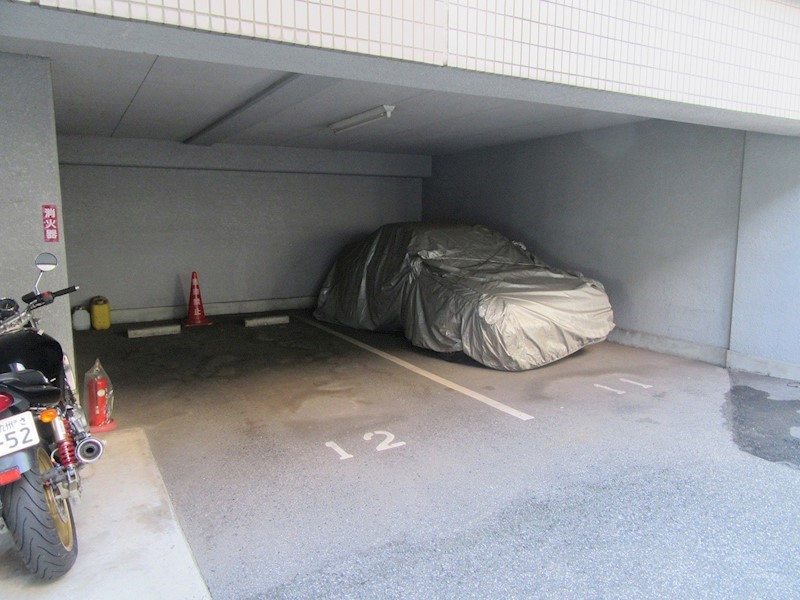 パークサイド60 駐車場