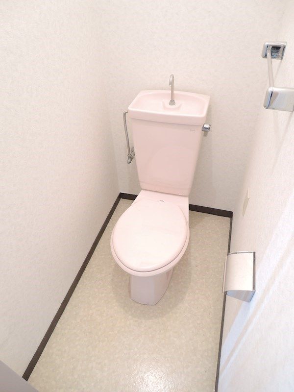 小林ビル トイレ