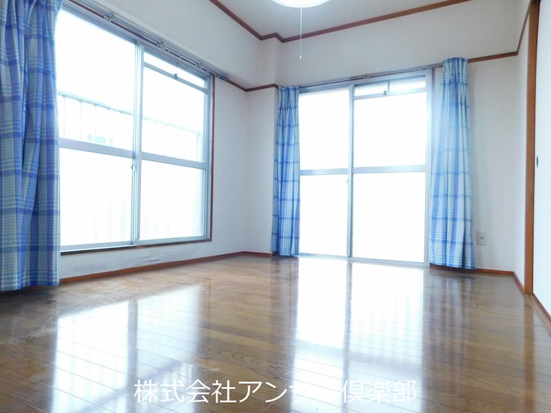 サンライズ片野 ベッドルーム