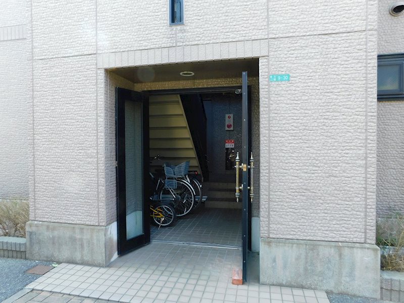 グローリー中村 エントランス