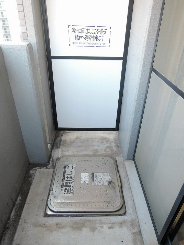 中津口センタービル ベランダ