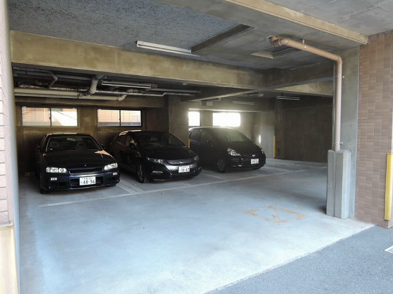 MDIインターフェイス竪町 駐車場