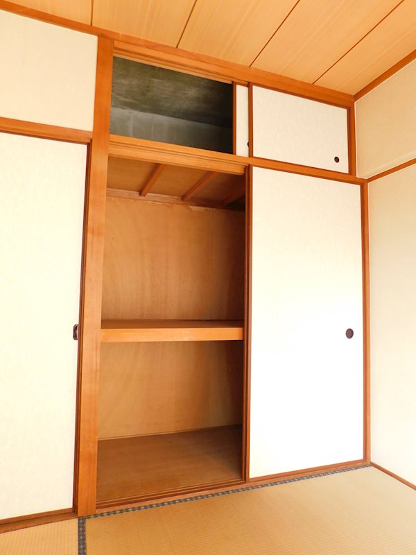 サンライズ片野 収納