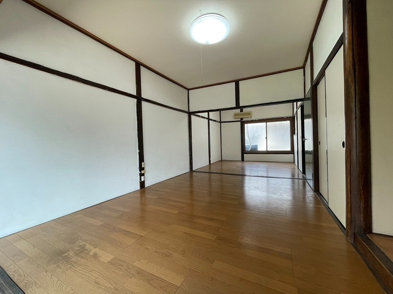 吉野町貸家B ベッドルーム