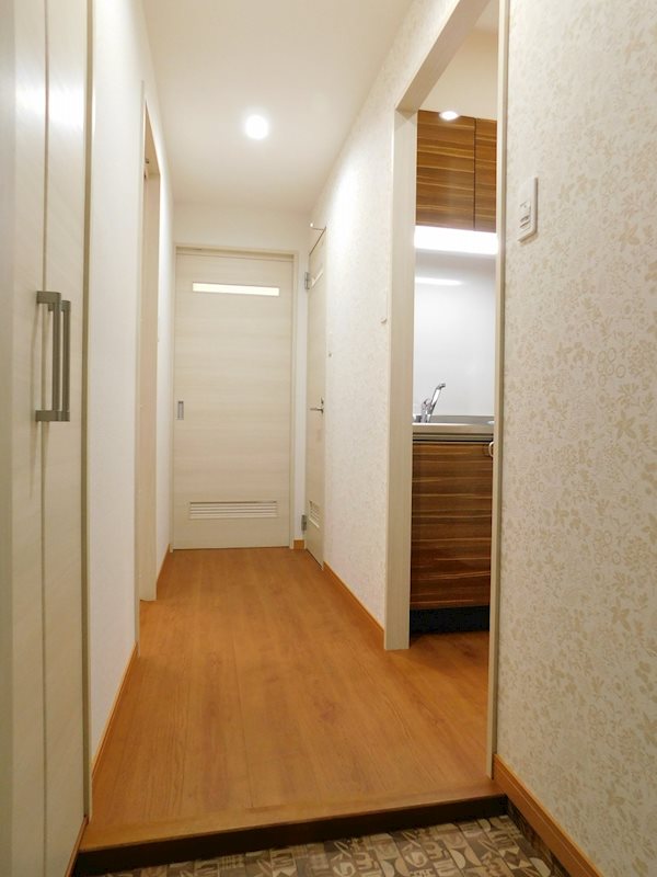 Studie KOKURA NORTH 玄関