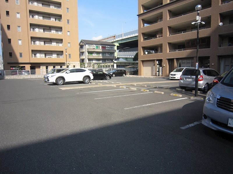 以和貴マンション金田 駐車場