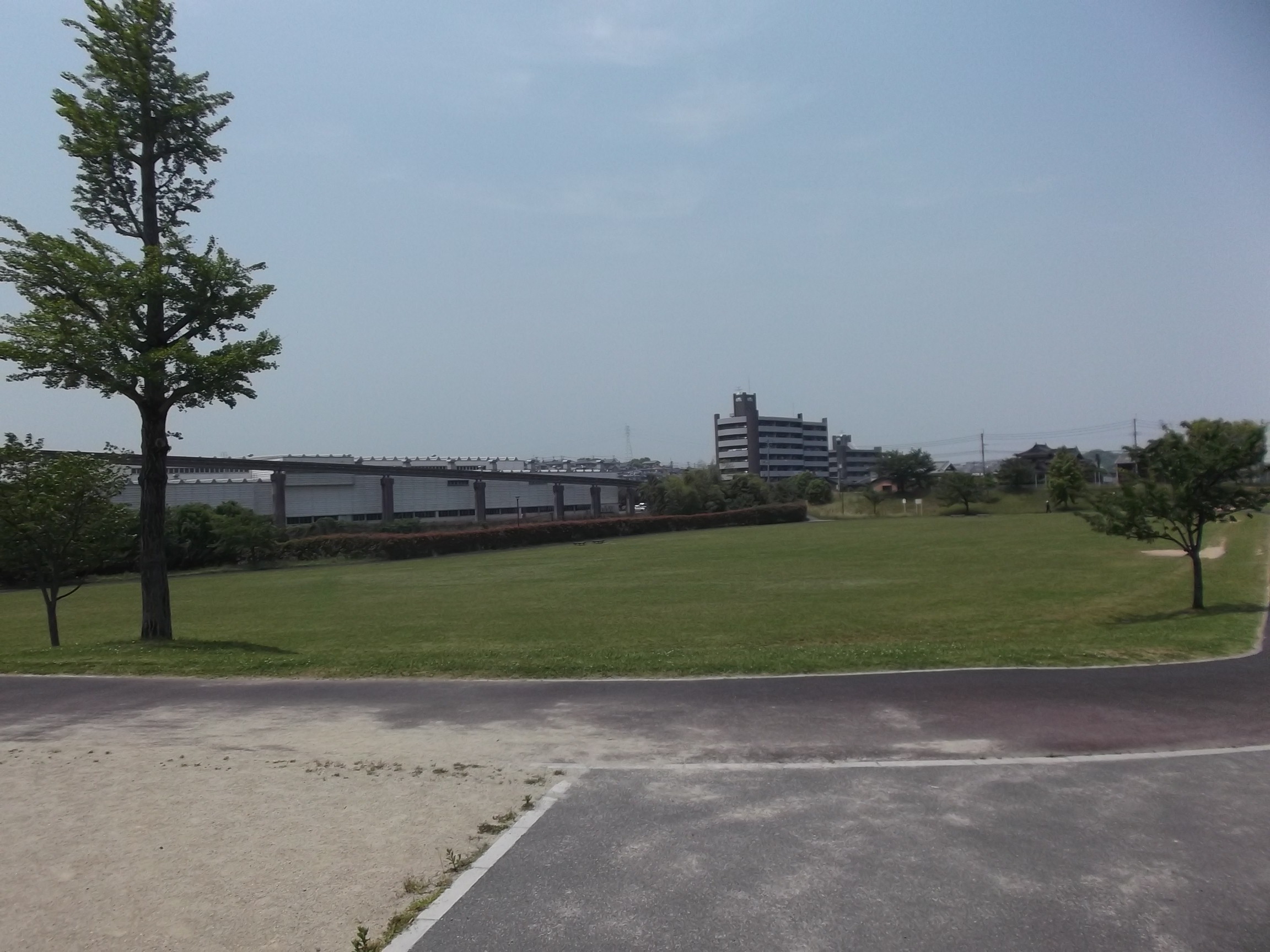 カネツグビル 志井公園