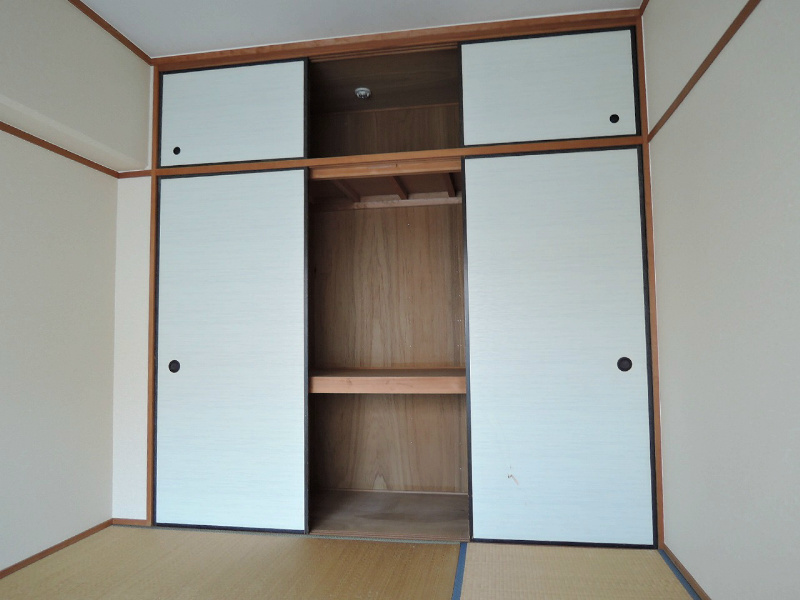 エルスール湯川 収納