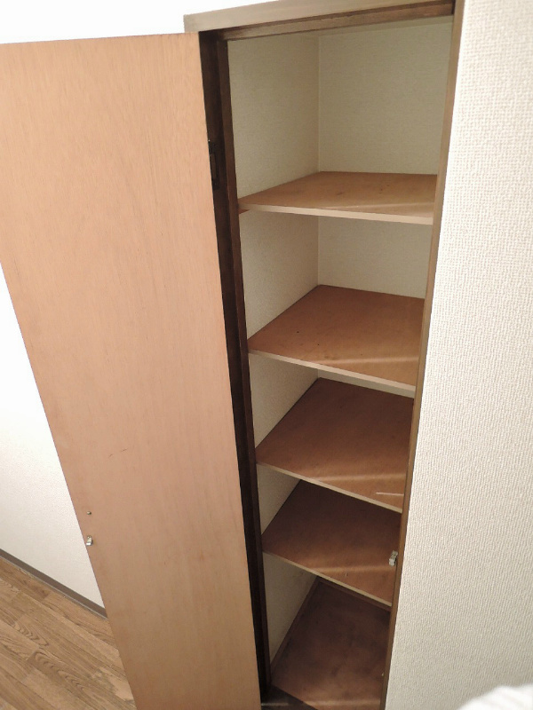 エルスール湯川 収納